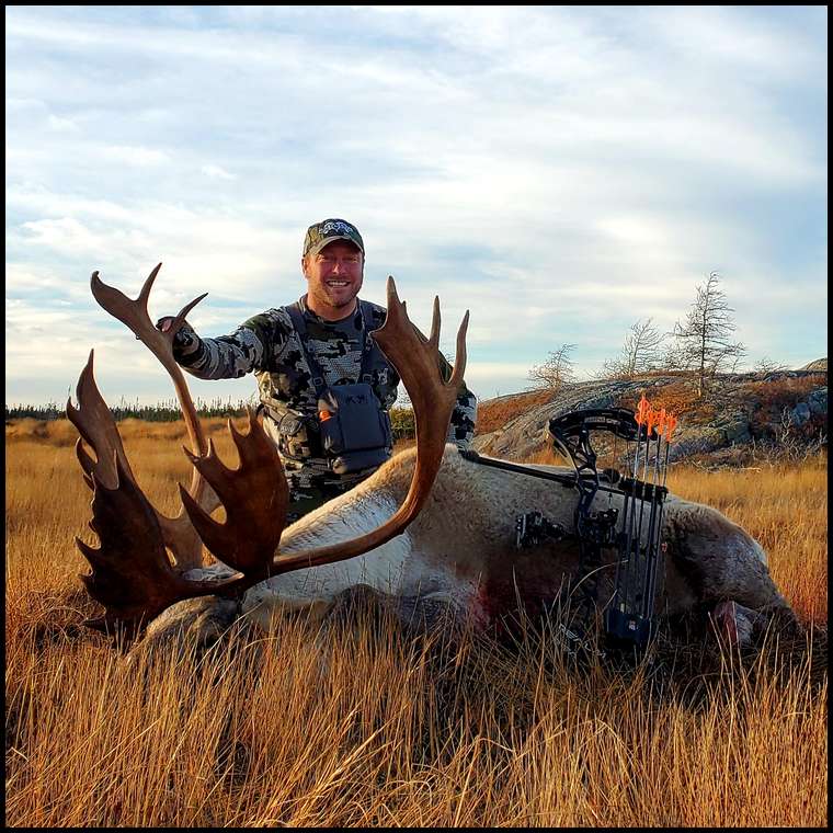 DEMO-Bowhunter's embedded Photo